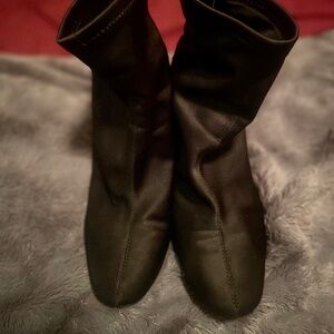 Jessica Simpson Size 7 Black Booties
